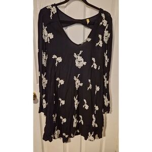 Tultex Black Garment with Yellow Tag